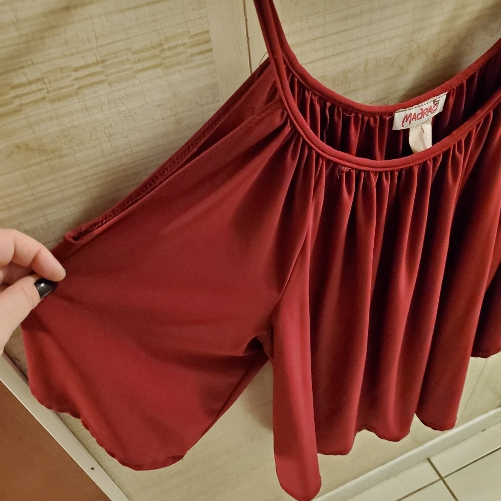 Cold shoulder shirt